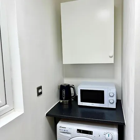 1 Bed Brand New Apartment In Mk Great Linford Exterior photo