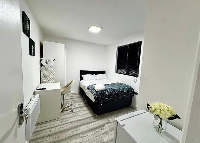 1 Bed Brand New Apartment In Mk