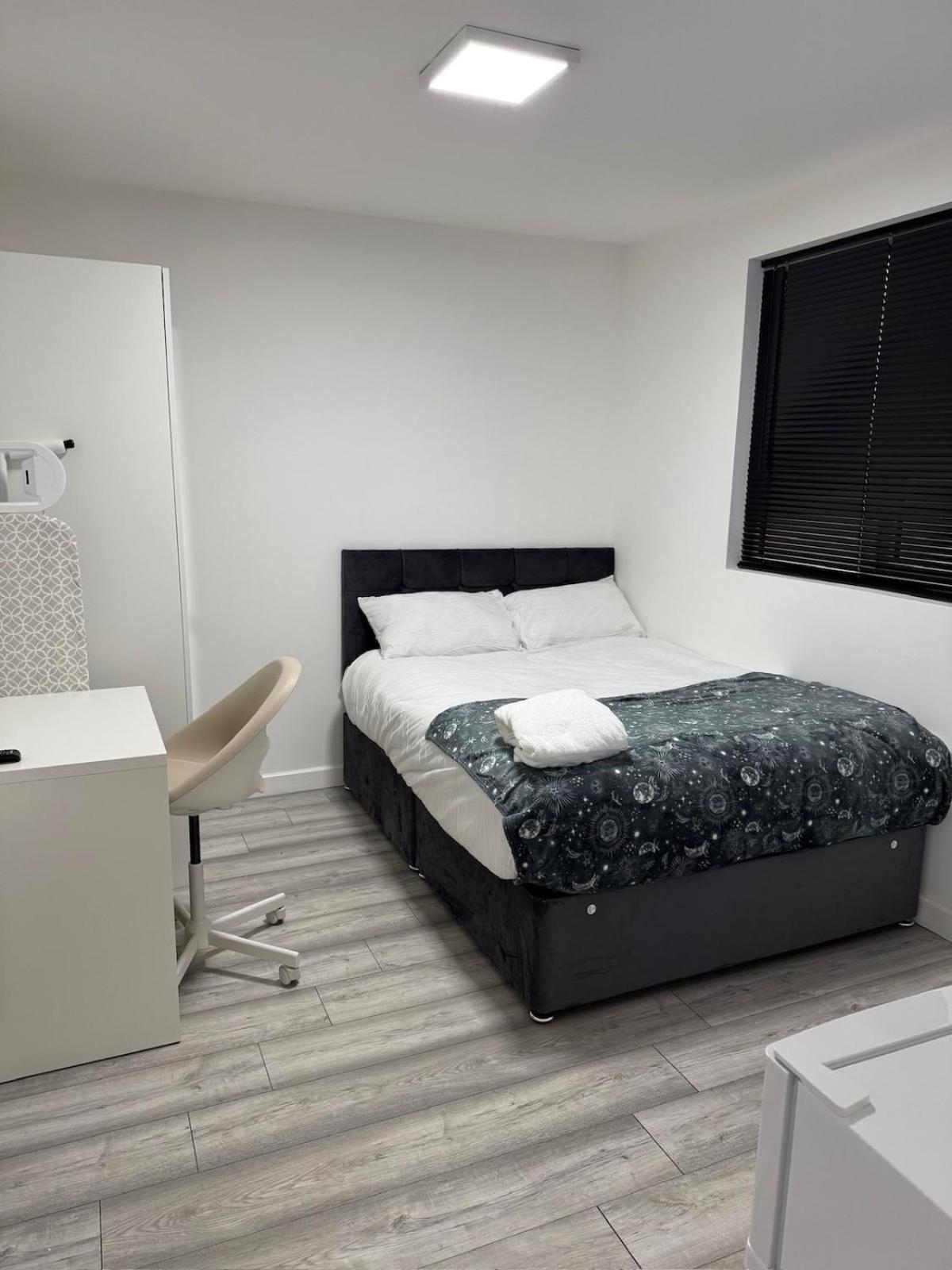 Apartment 1 Bed Brand New In Mk *