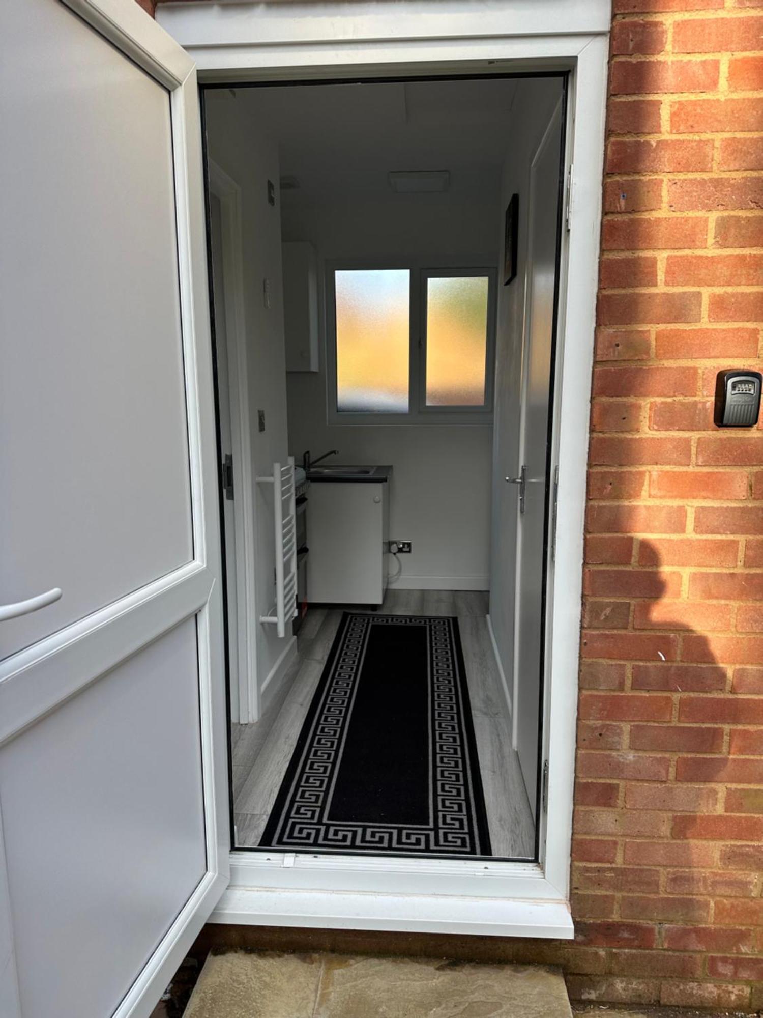 1 Bed Brand New In Mk *